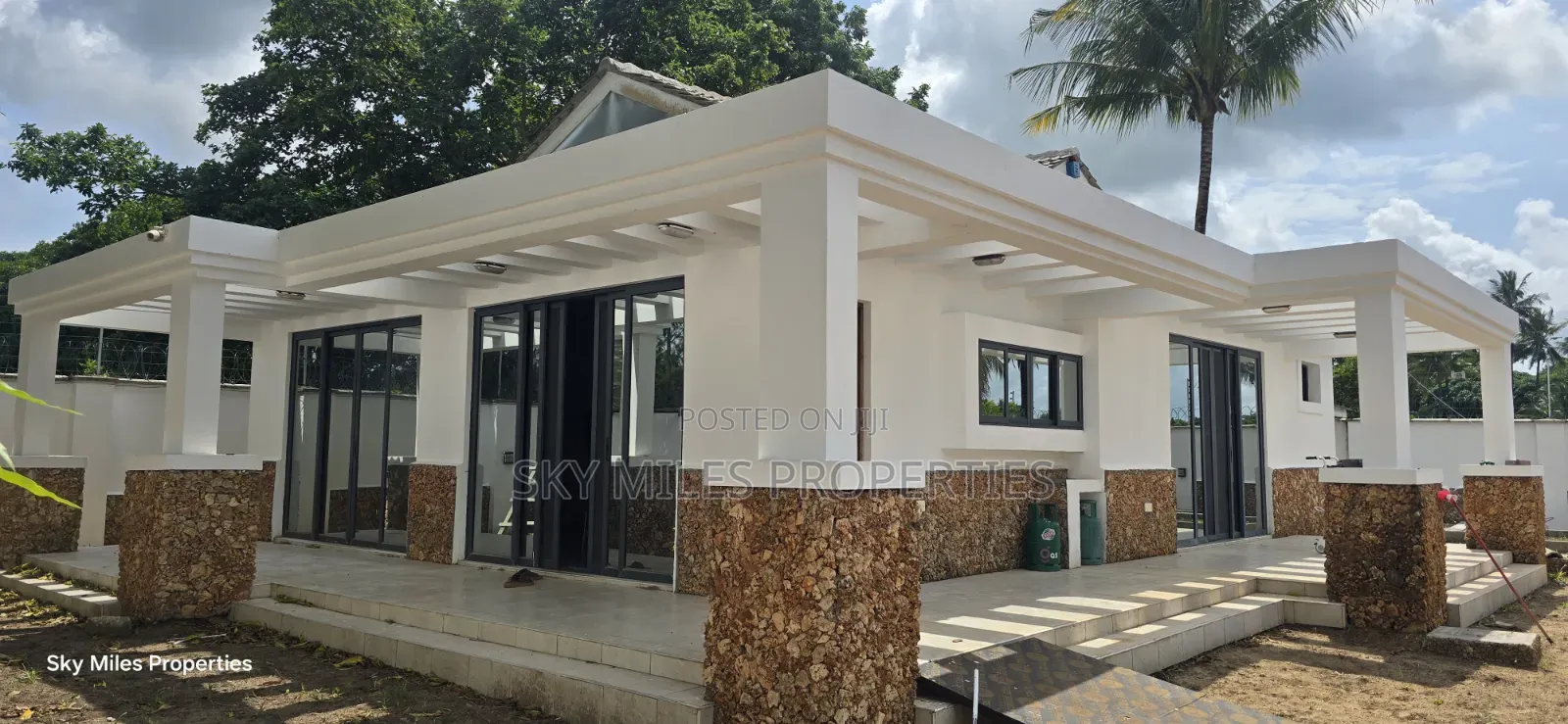 3bdrm Bungalow in Mtwapa Aloo Drive for sale