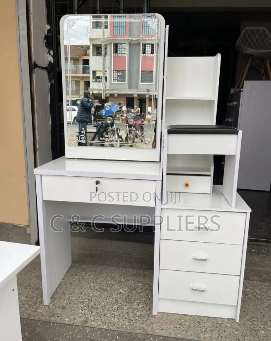 White Vanity Table With Sliding Mirror