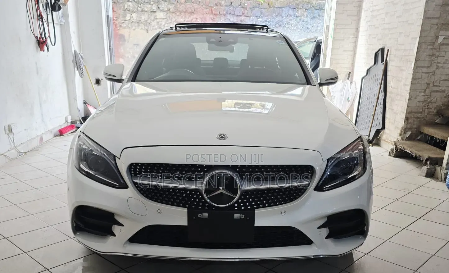 Mercedes-Benz C200 2019 White