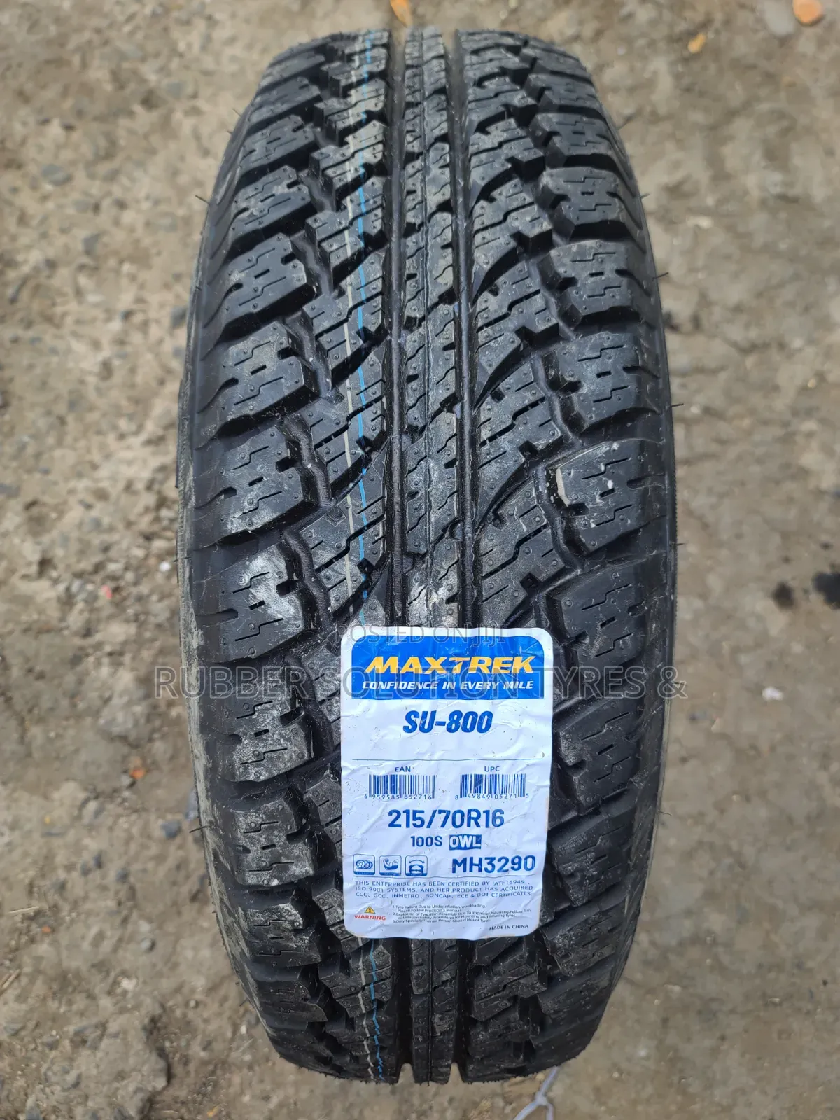 215 /70 R16 Maxtrek Tyres 100s Su-800 All-Terrain