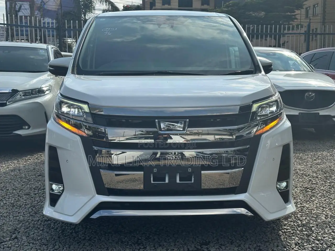 Toyota Noah 2.0 FWD (7 Seater) 2019 Pearl