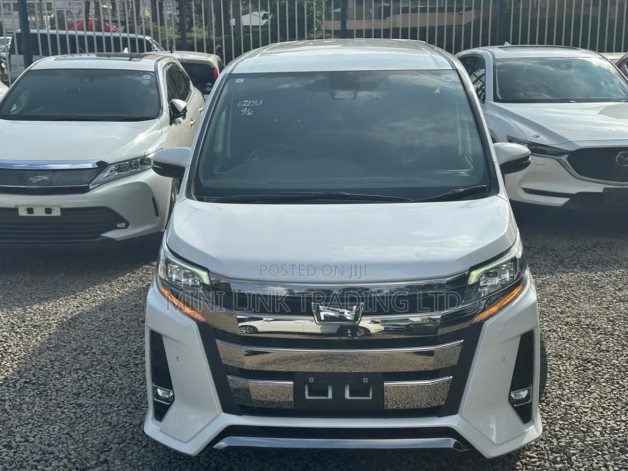 Toyota Noah 2.0 FWD (7 Seater) 2019 Pearl