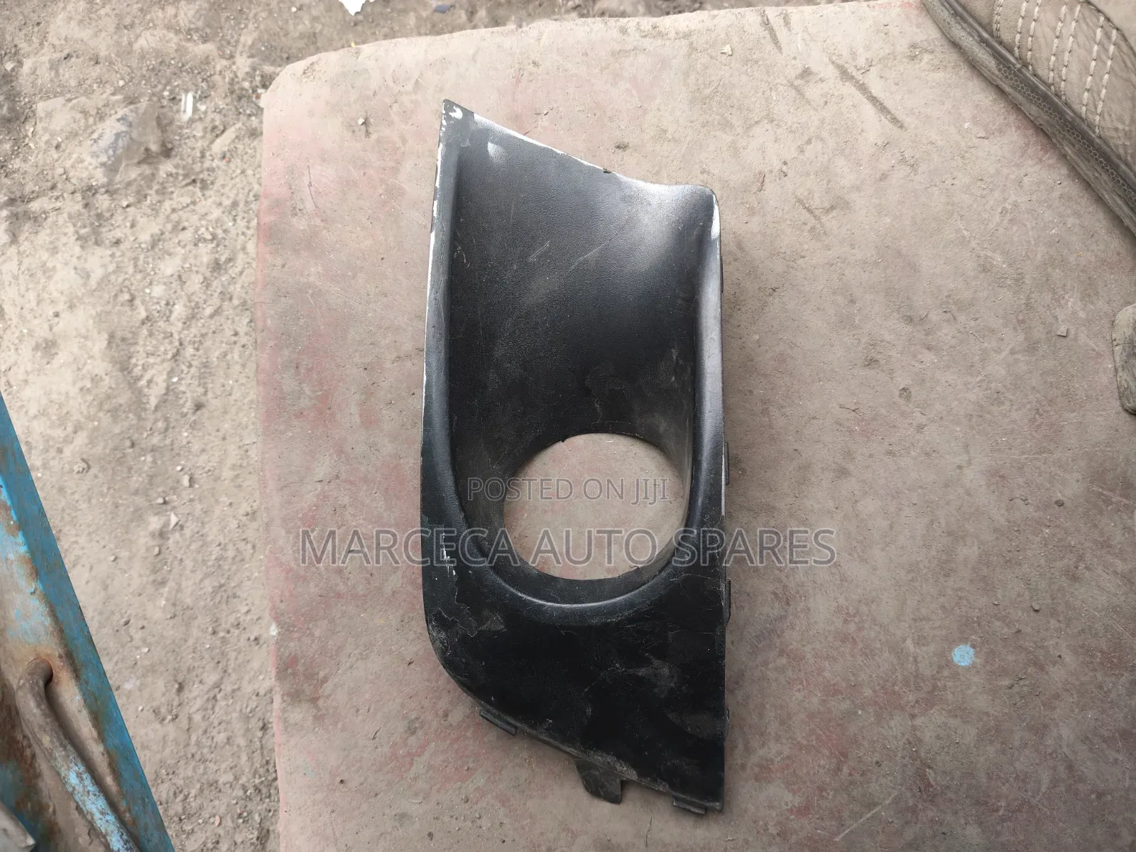 Fogcover Subaru Legacy Old Model