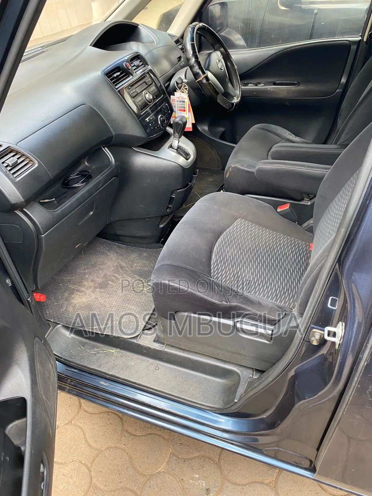 Nissan Serena 2011 Black