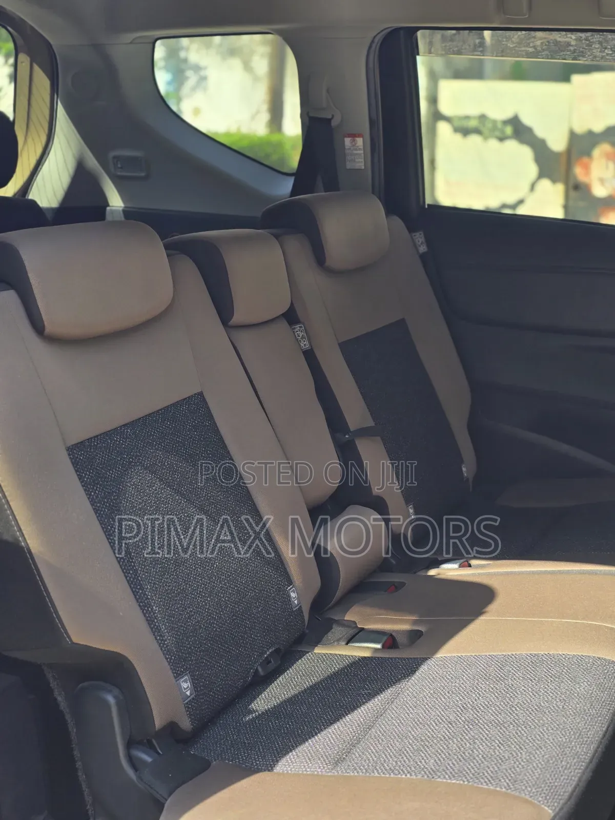 Toyota Sienta 2020 Beige