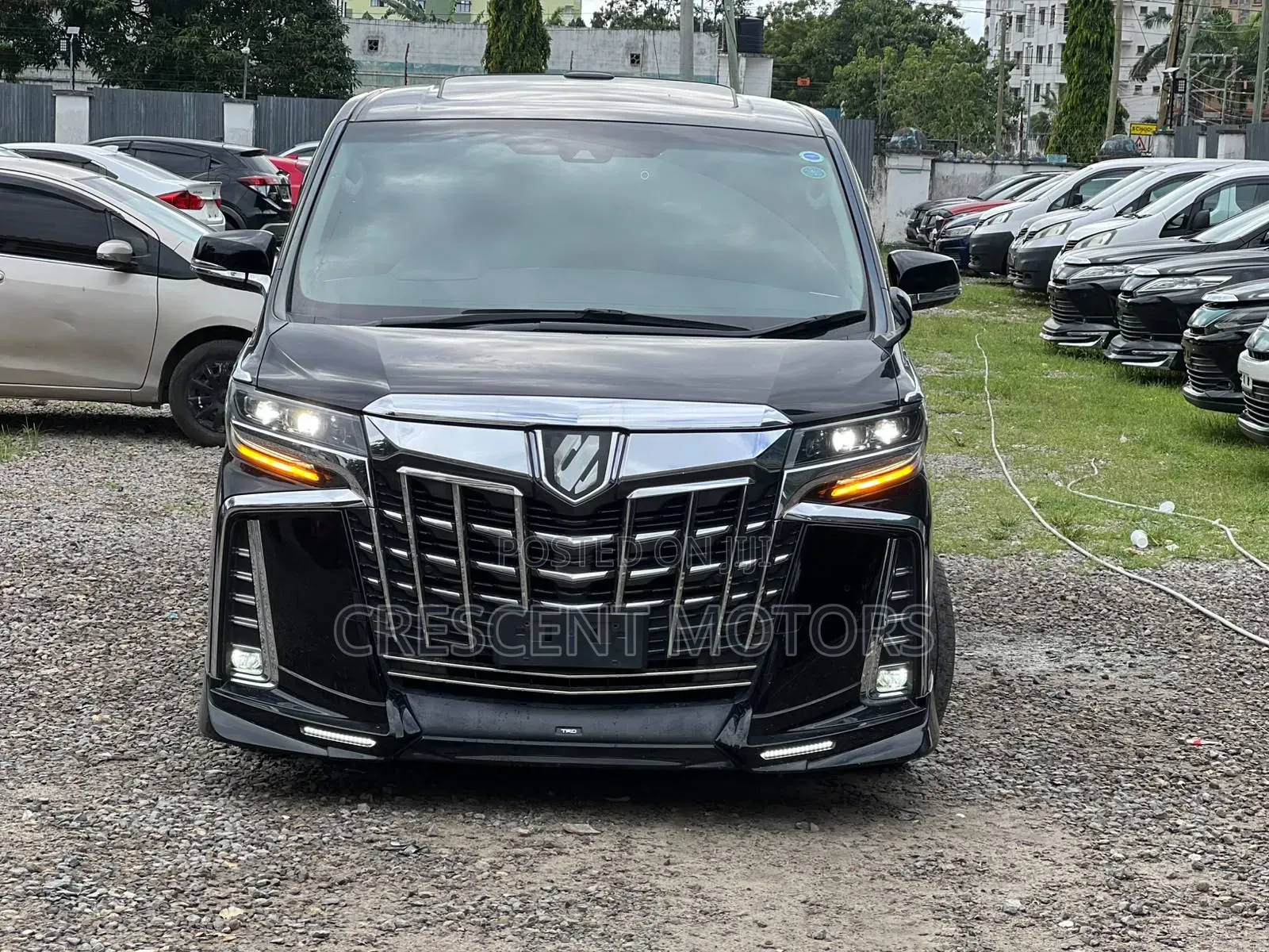 Toyota Alphard 2020 Black