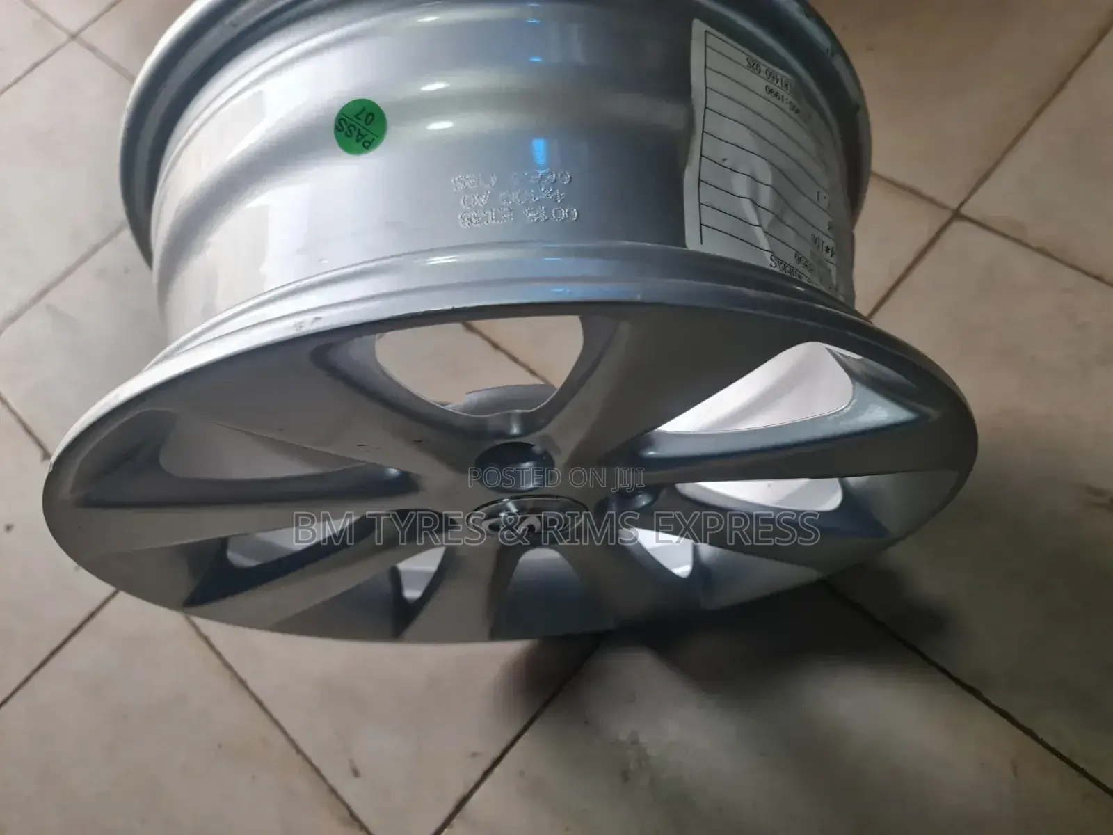 Rims (Size 14) Toyota Filder (4 Holes) Silver. Set of 4