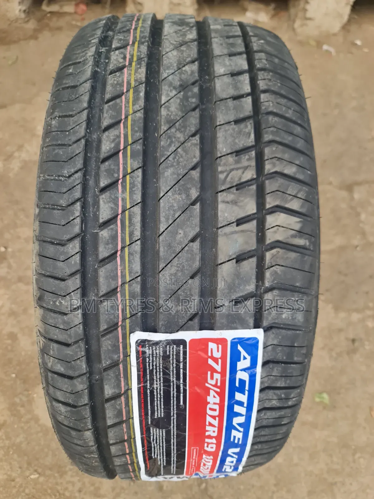 275 /40 R19 Vinmax Tires