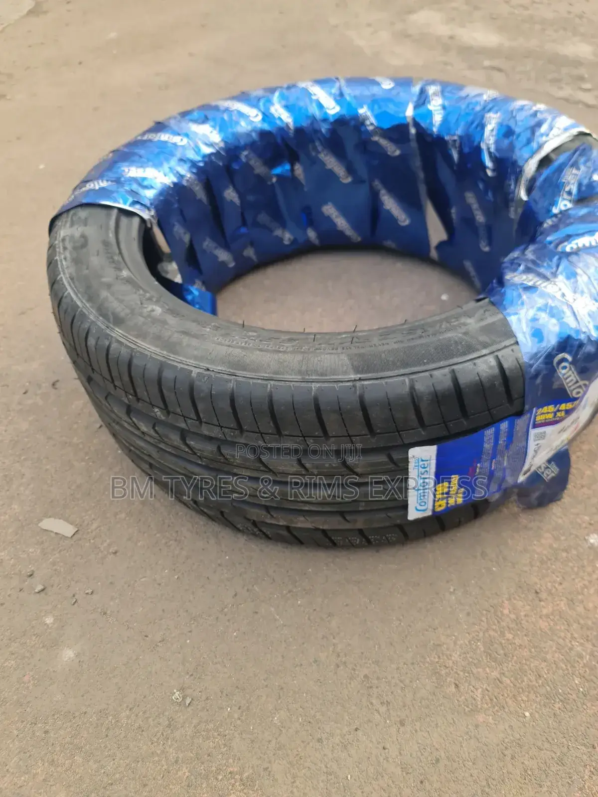 245 /45 R17 Comforser Tires (Xl) Cf 710.
