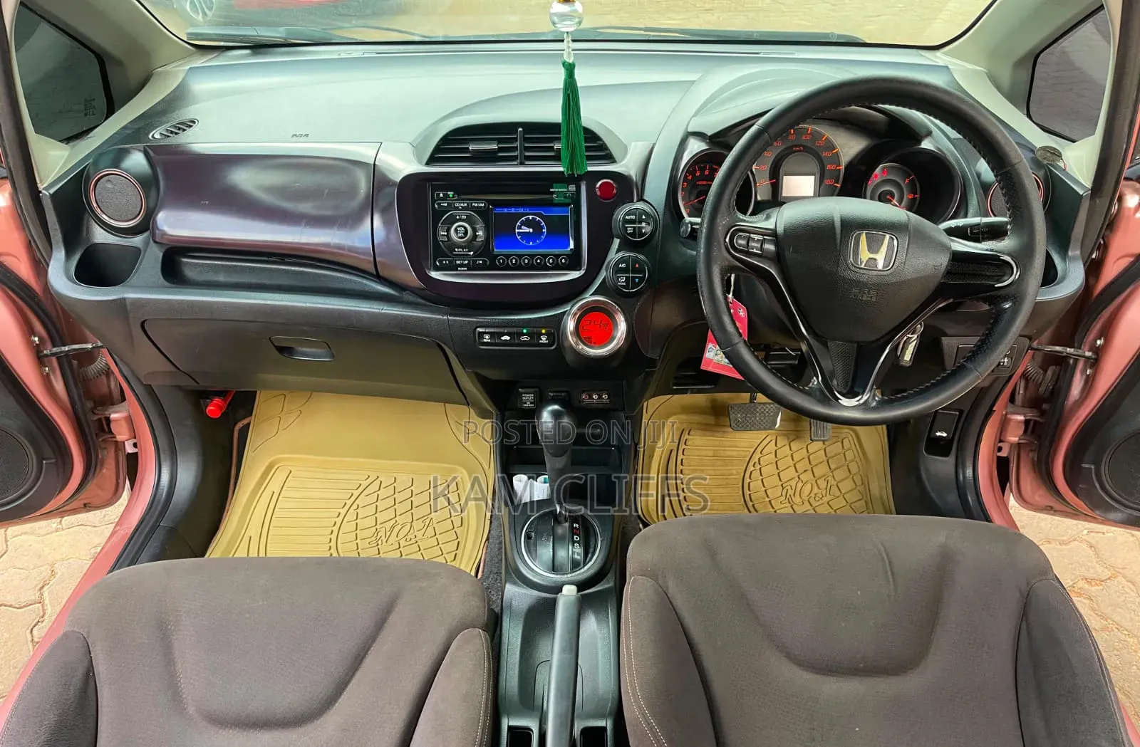 Honda Fit 2013 Orange
