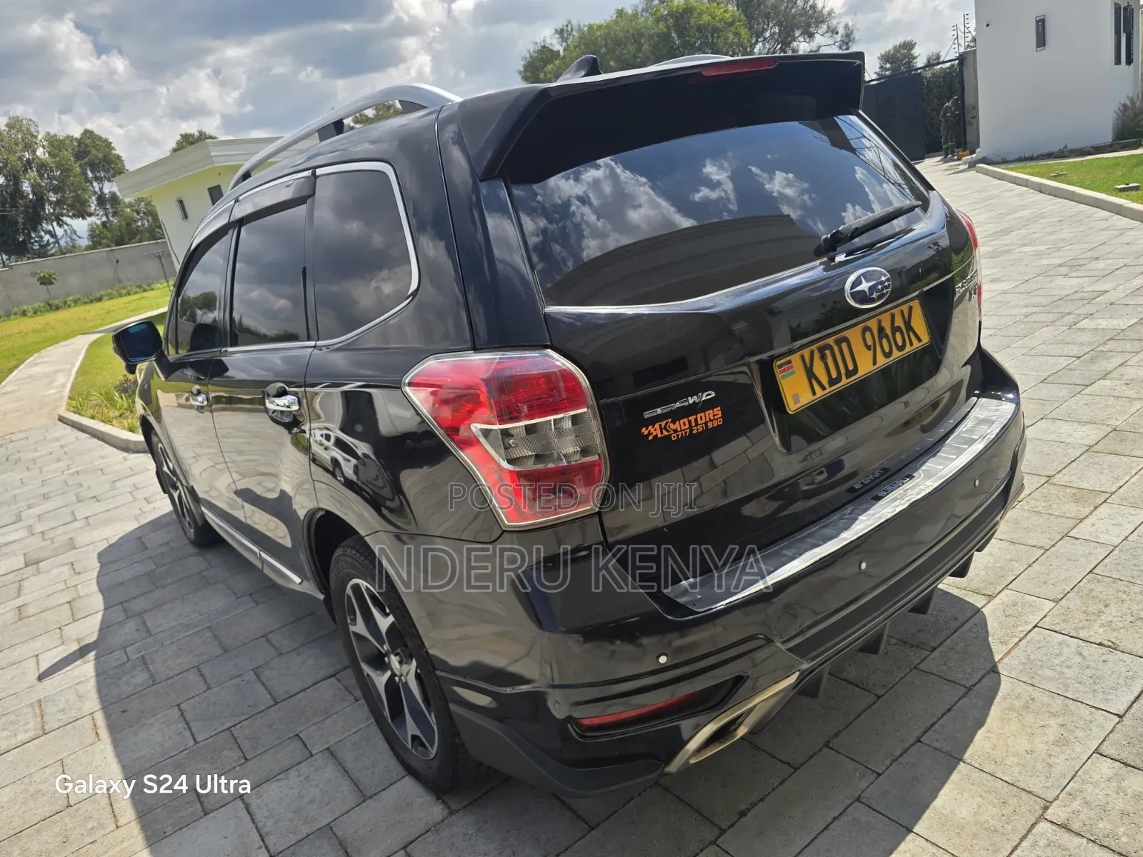 Subaru Forester 2.0XT Premium 4dr SUV AWD (2.0L 4cyl Turbo CVT) 2014