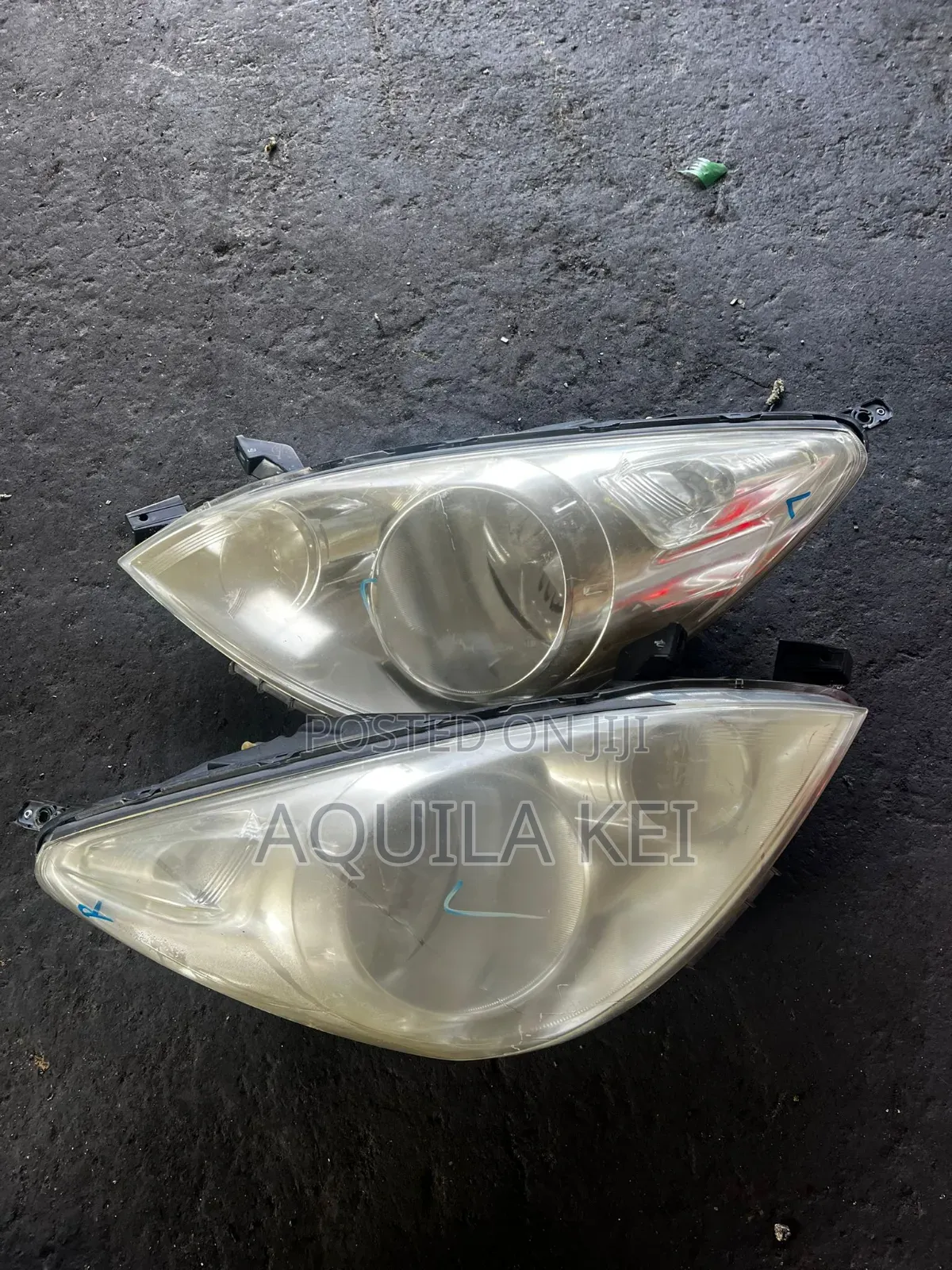 Nissan Note 2008 Zenon Headlights