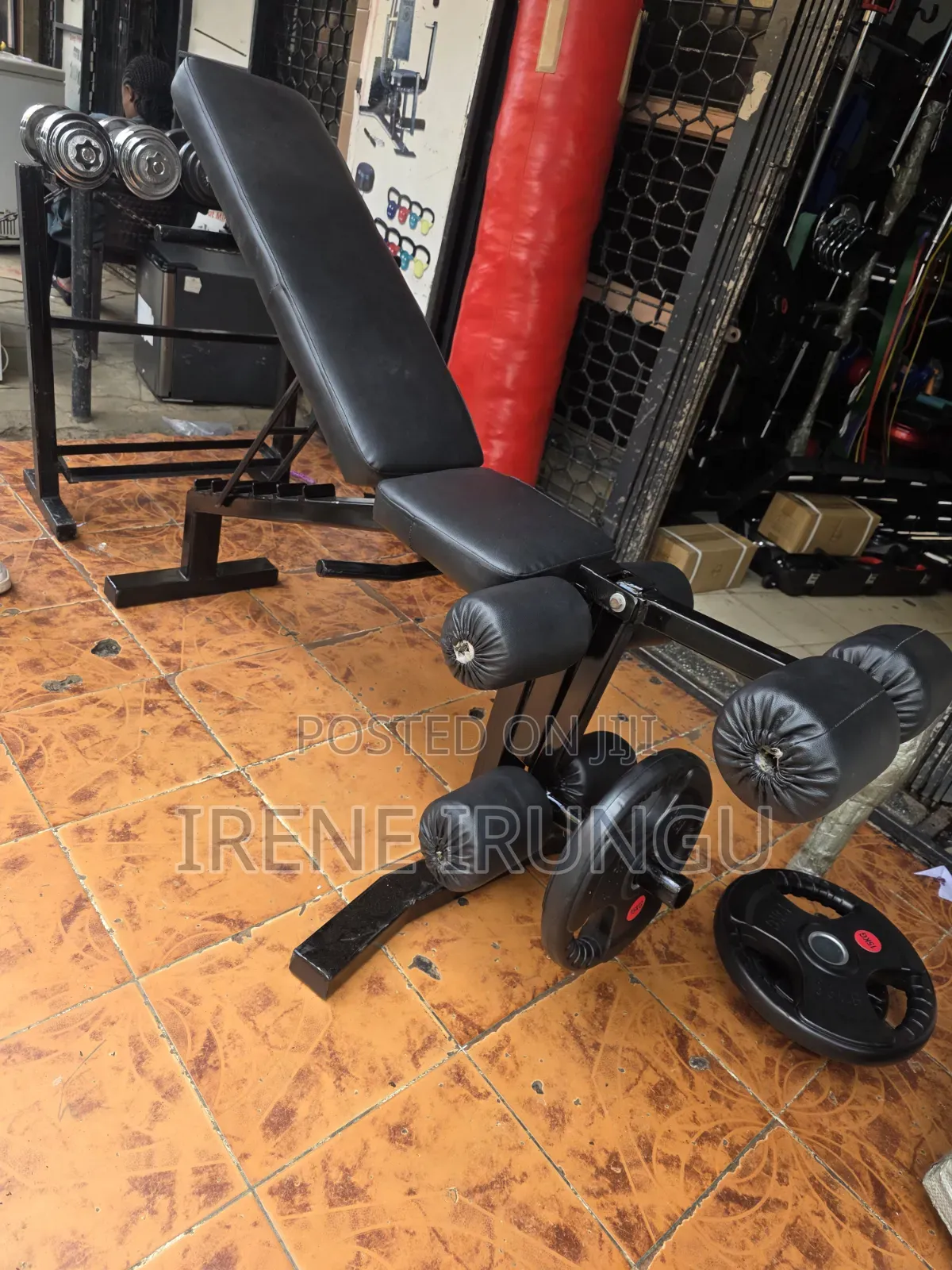Weight Plated Loaded Bench Presss