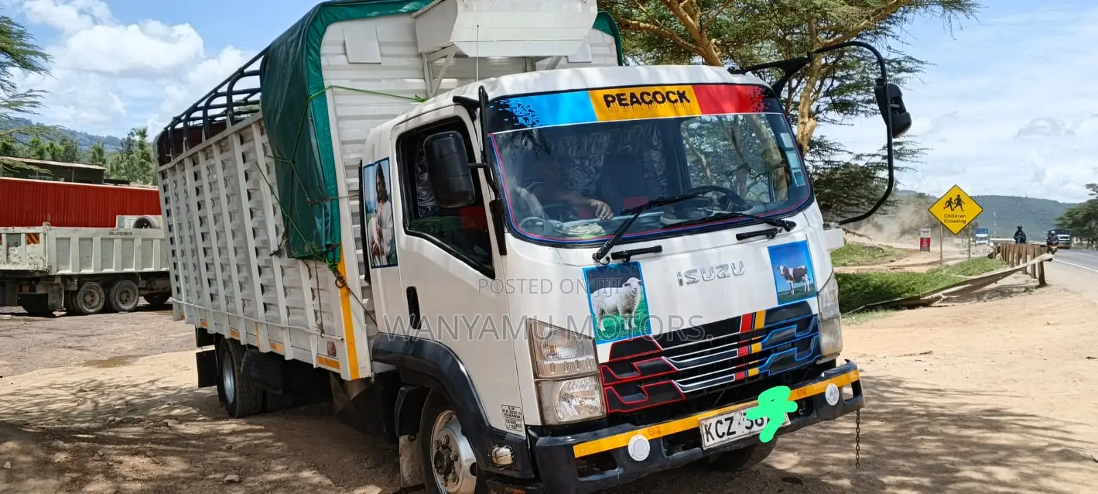 Isuzu FRR Truck
