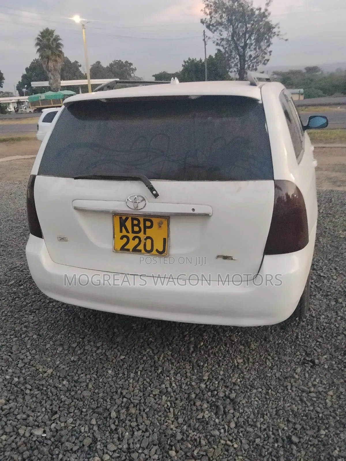 Toyota Corolla Fielder 2005 White