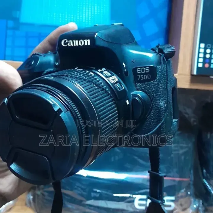 Canon 750d With Kit Lens 18-55mm