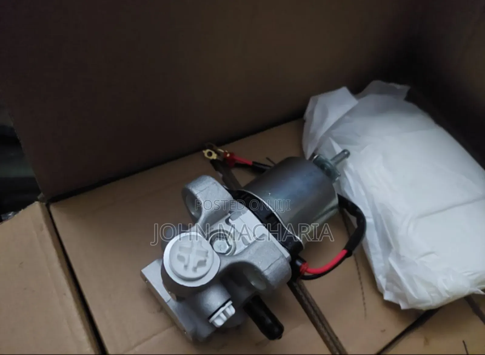 Brake Master Cylinder Motor for Toyota Land Cruiser Prado 120 and 150