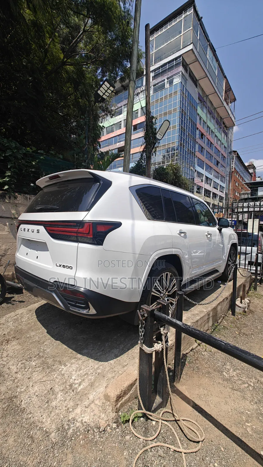 Lexus LX 600 2022 White