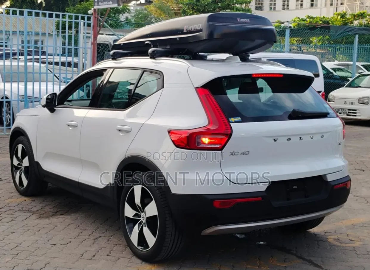 Volvo XC40 2019 Pearl