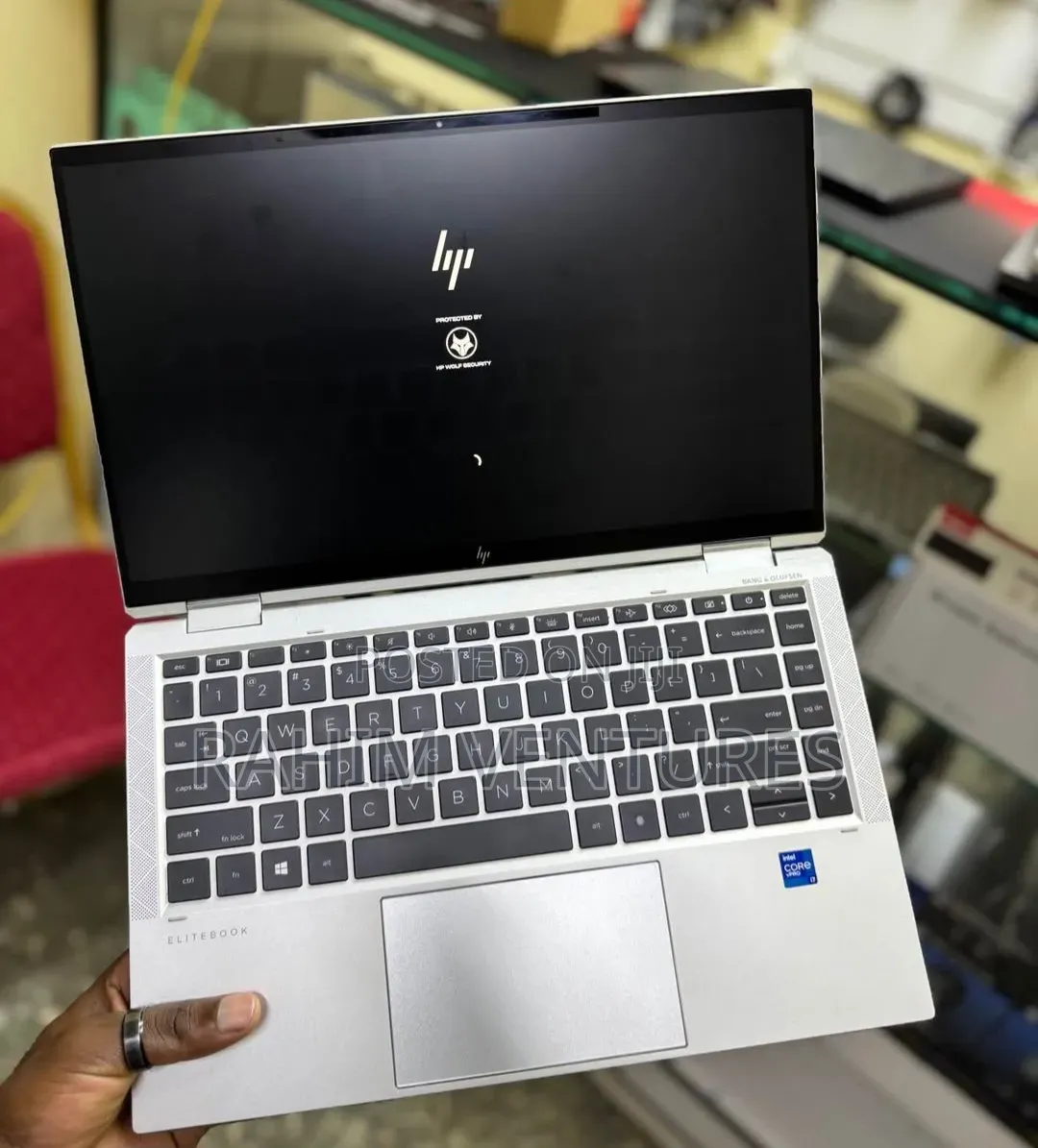 Laptop HP EliteBook 1040 G8 16GB Intel Core i7 SSD 512GB