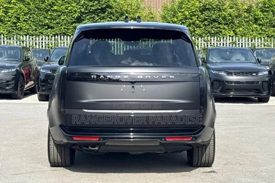 New Land Rover Range Rover 2026 Black