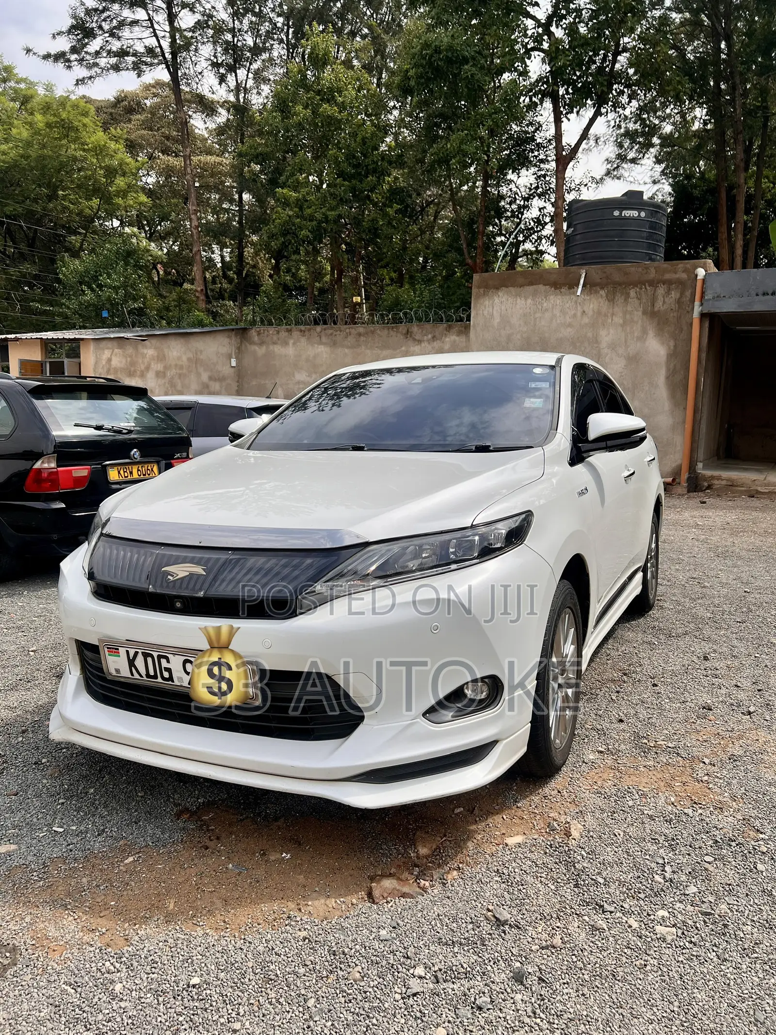 Toyota Harrier 2.5 Hybrid 4WD 2015 White
