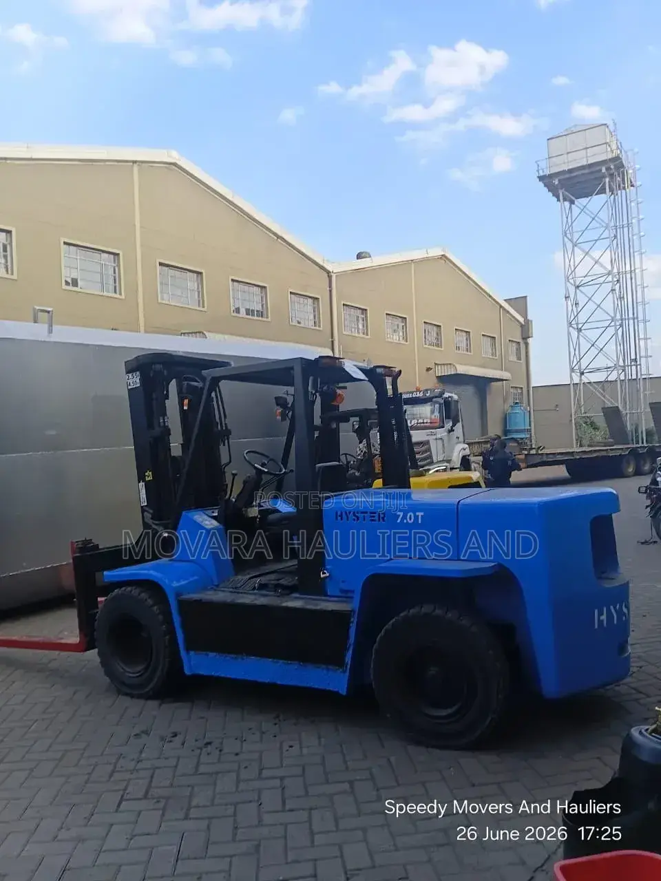 Heavy Duty Forklift Accessible_ >Cost-Effective