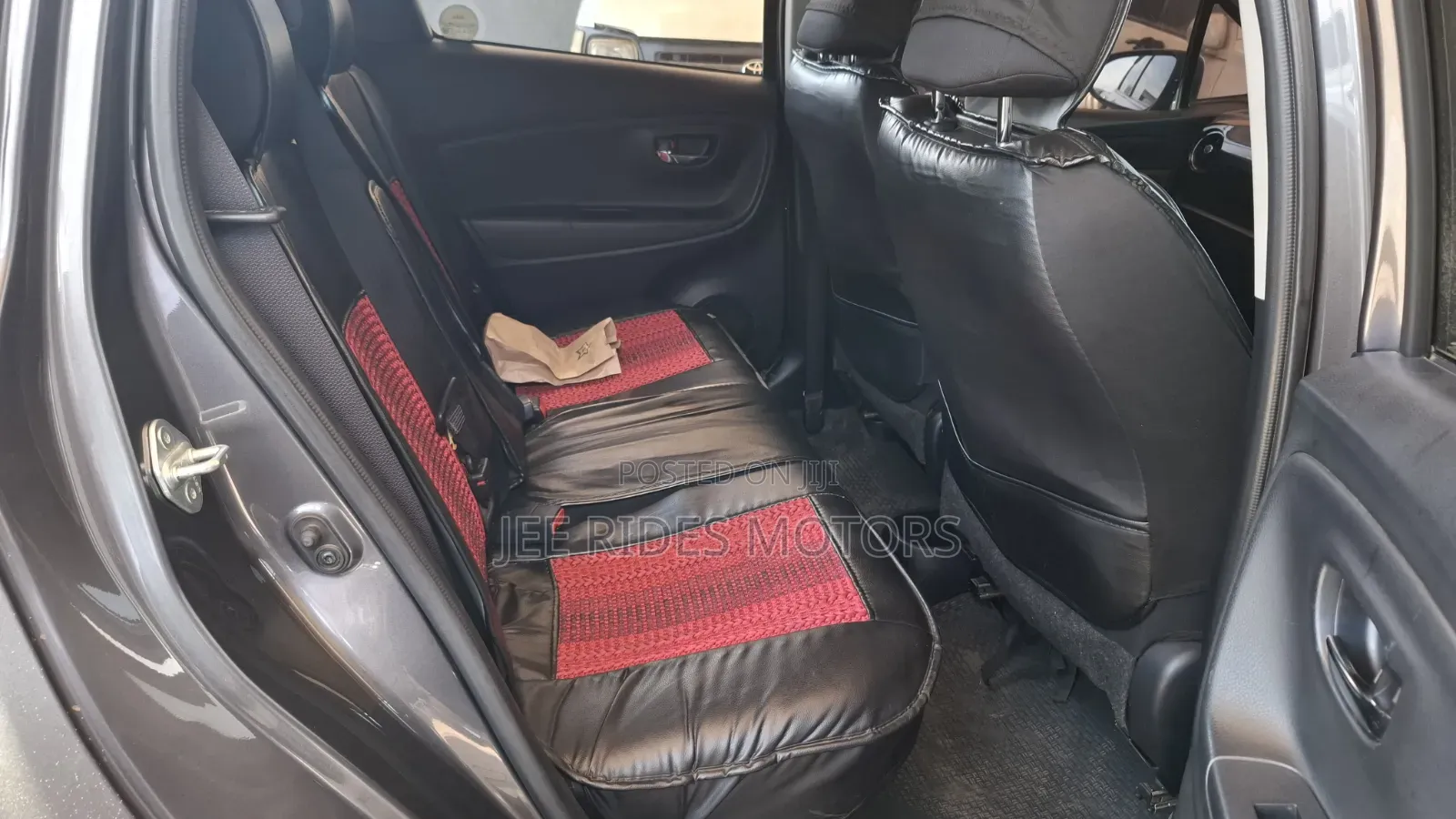 Toyota Vitz 2017 Gray