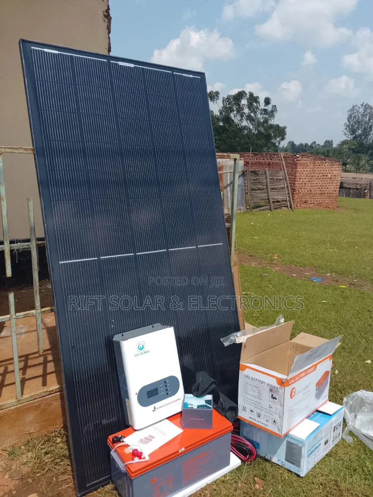 1.5kva Solarmax Home Solar Solution - 200ah Gel Battery - 585w Solar