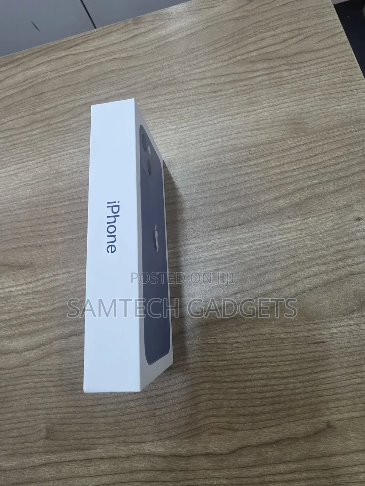 New Apple iPhone 13 256 GB Blue