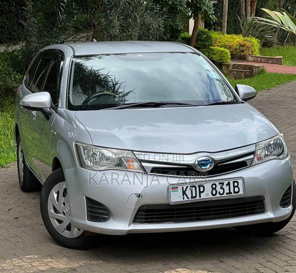 Toyota Corolla Fielder 2015 Silver