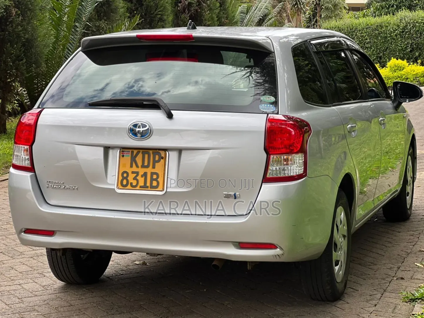 Toyota Corolla Fielder 2015 Silver