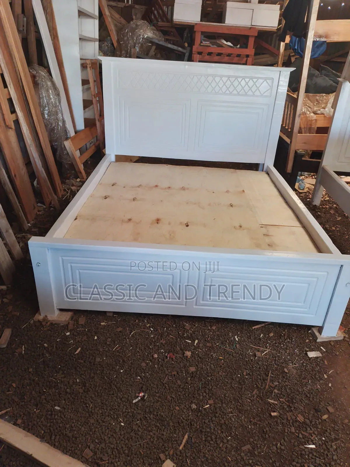 5x6 White Wooden/Board Bed