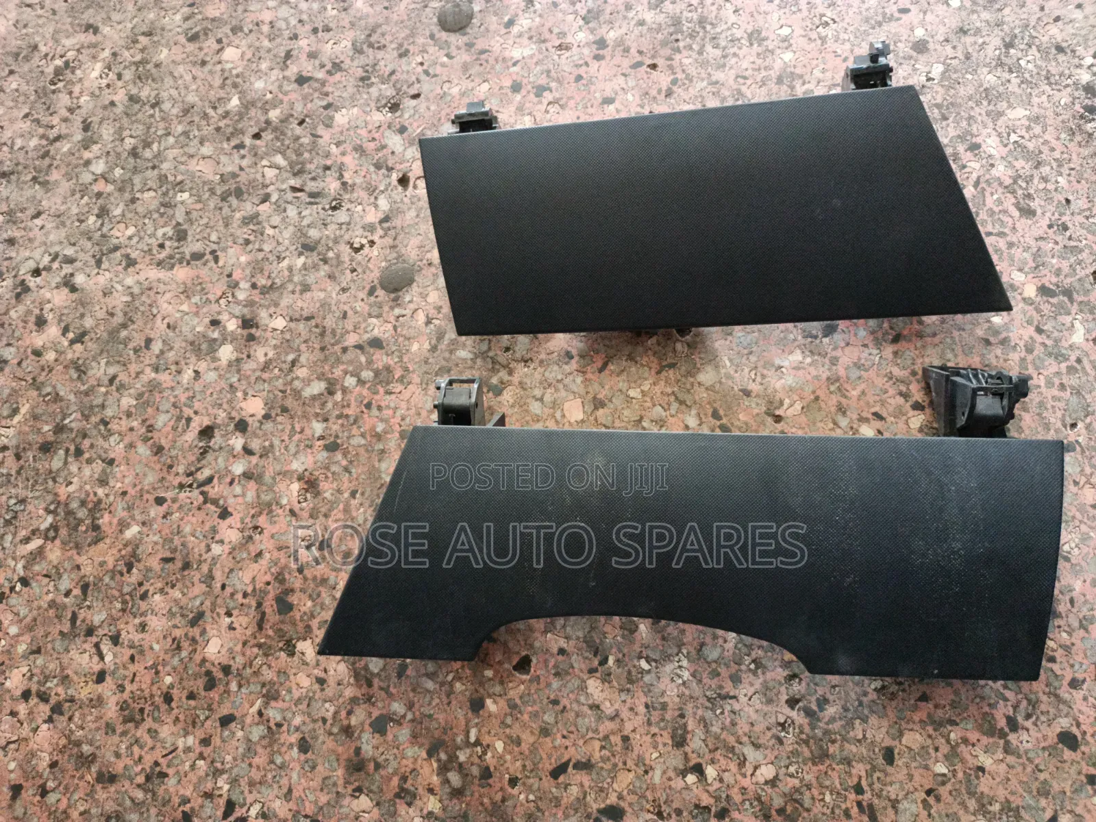 Noah/Voxy 2002-2006 Dash Vents, Radio Panel and Glove Box Doors