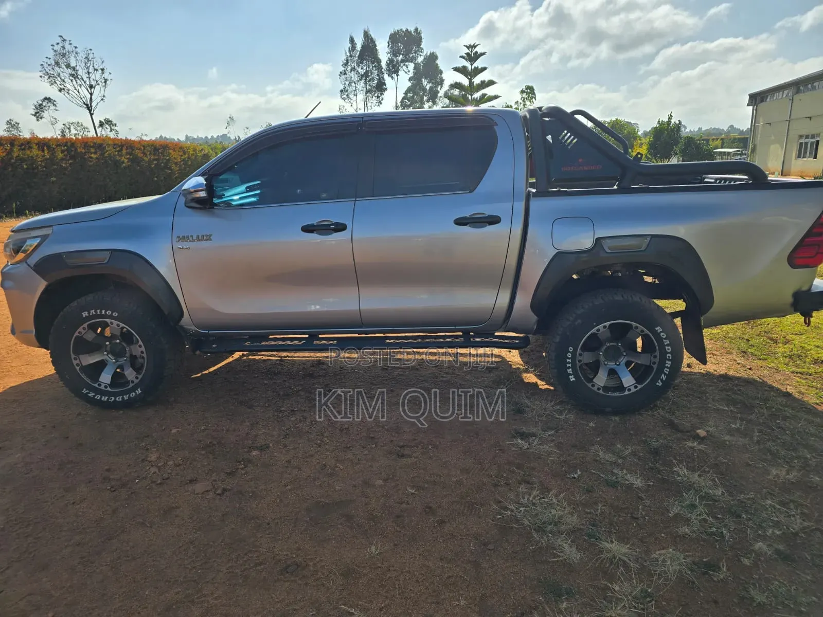 Toyota Hilux 2016 Gray