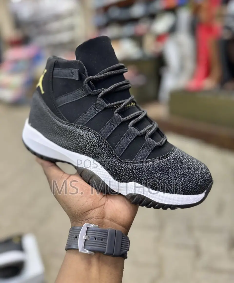 Nike Air Jordan 11 Retro Bred , Heiress ,Cool Grey ,Win Like 82