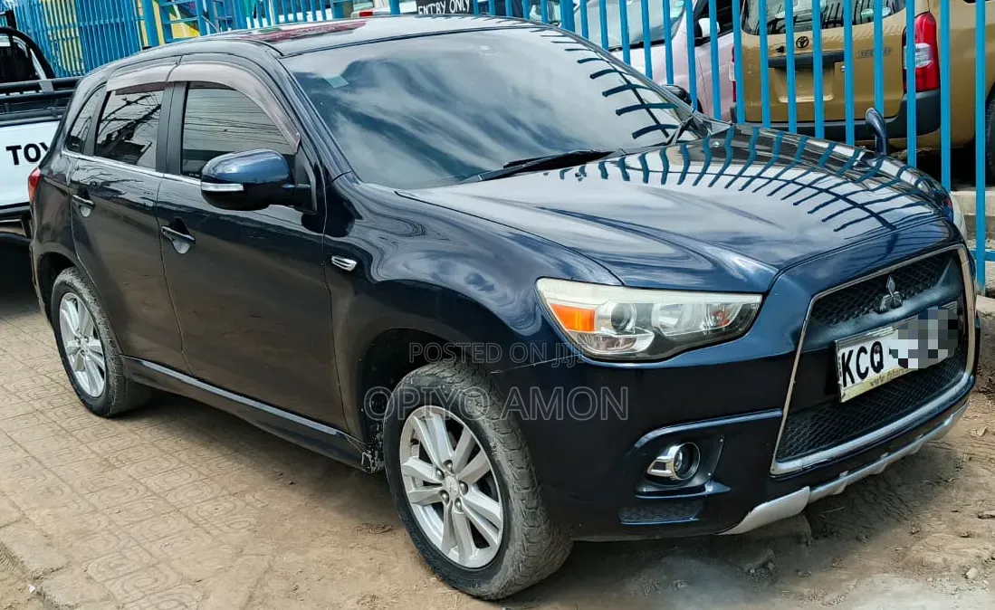 Mitsubishi RVR 2010 Black