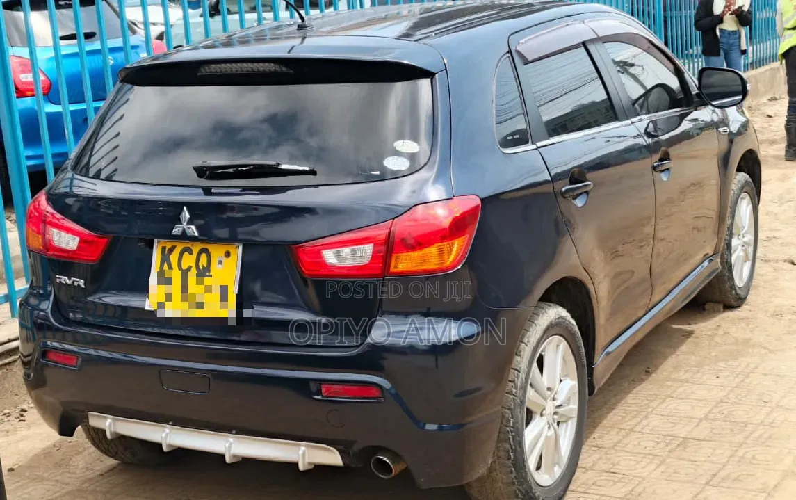Mitsubishi RVR 2010 Black