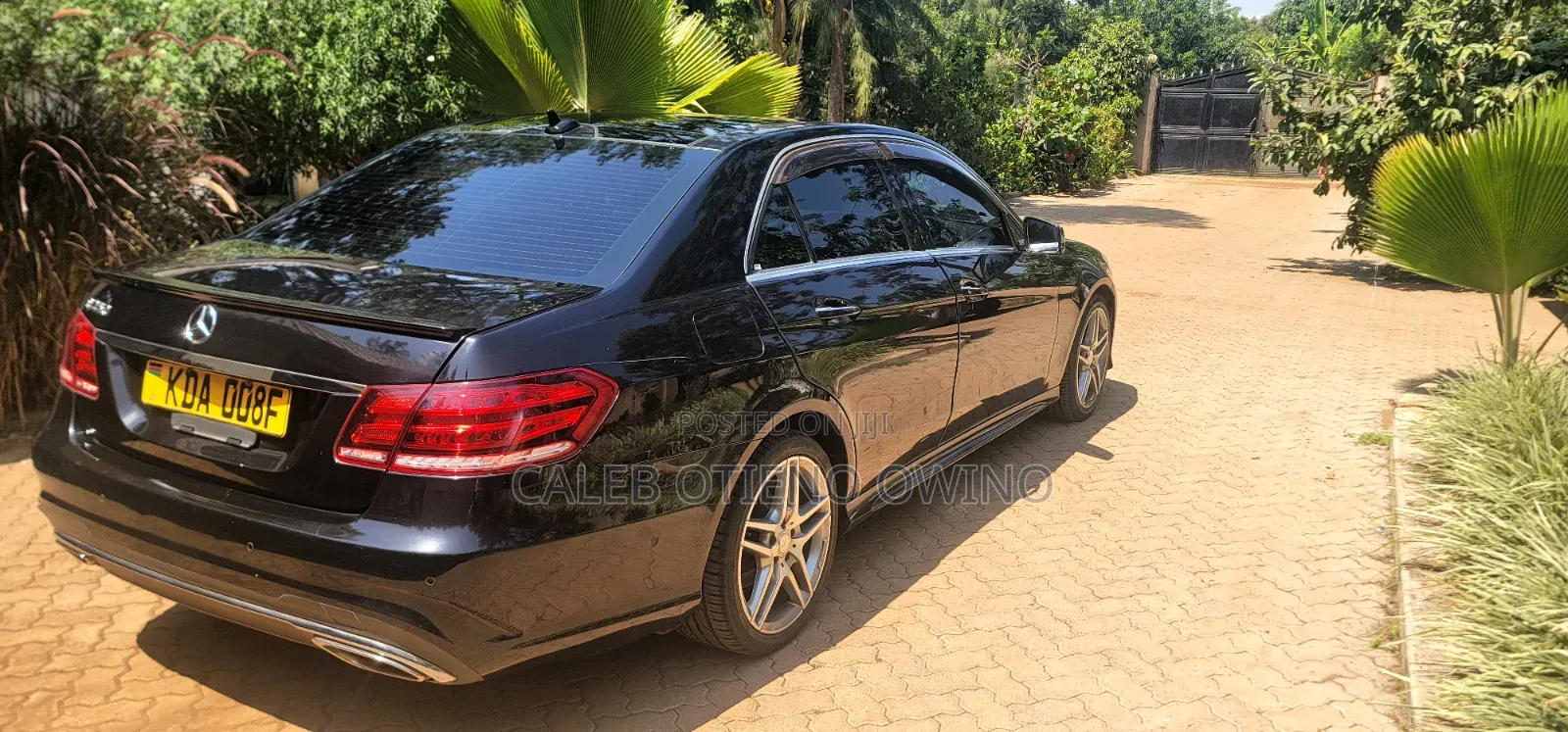 Mercedes-Benz E250 SV Premium 2014 Black