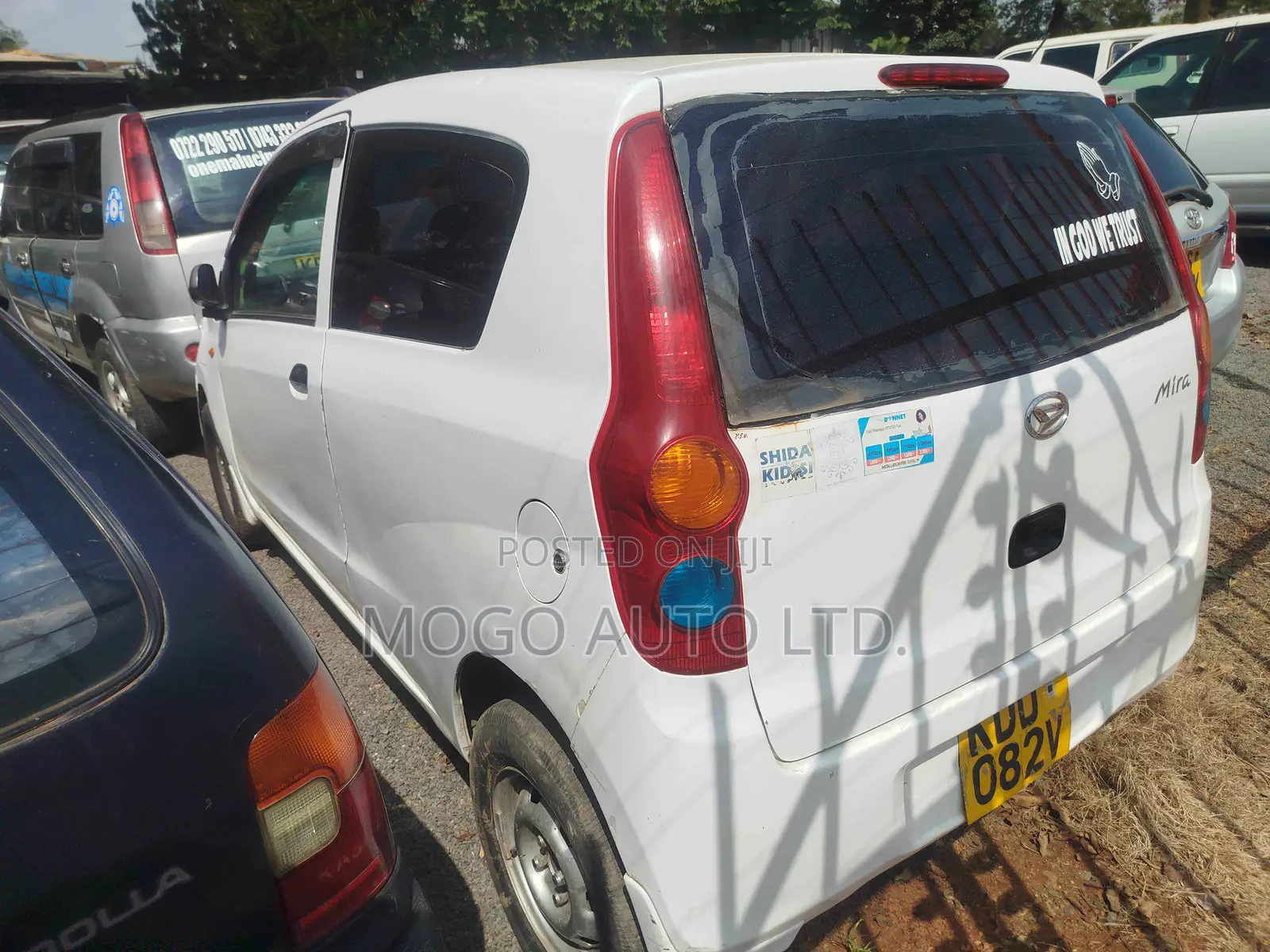 Daihatsu Mira 2014 White