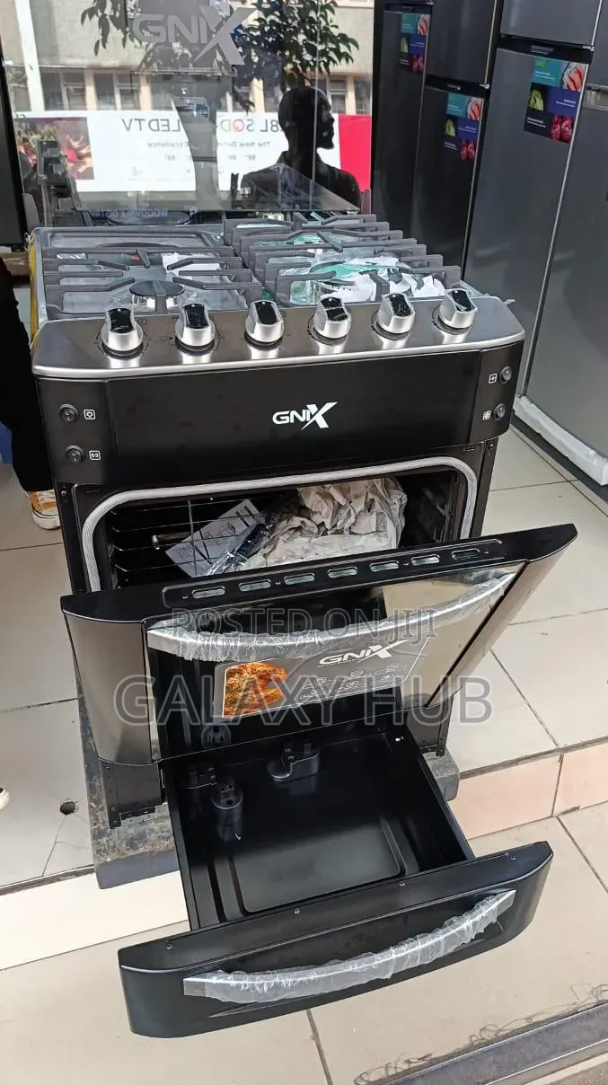 Gnix Black – 60×60 Premium Cooker
 3 Gas + 1 Ra