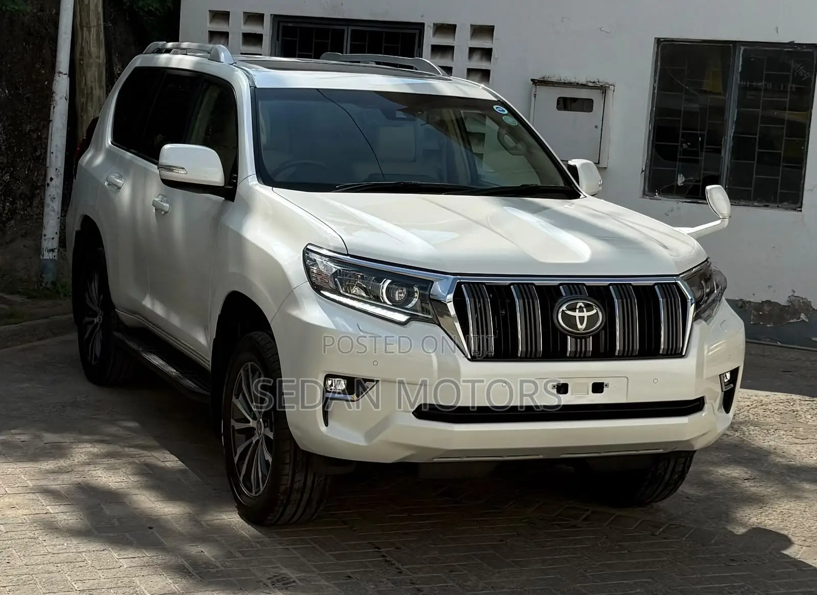 Toyota Land Cruiser Prado 2021 Beige