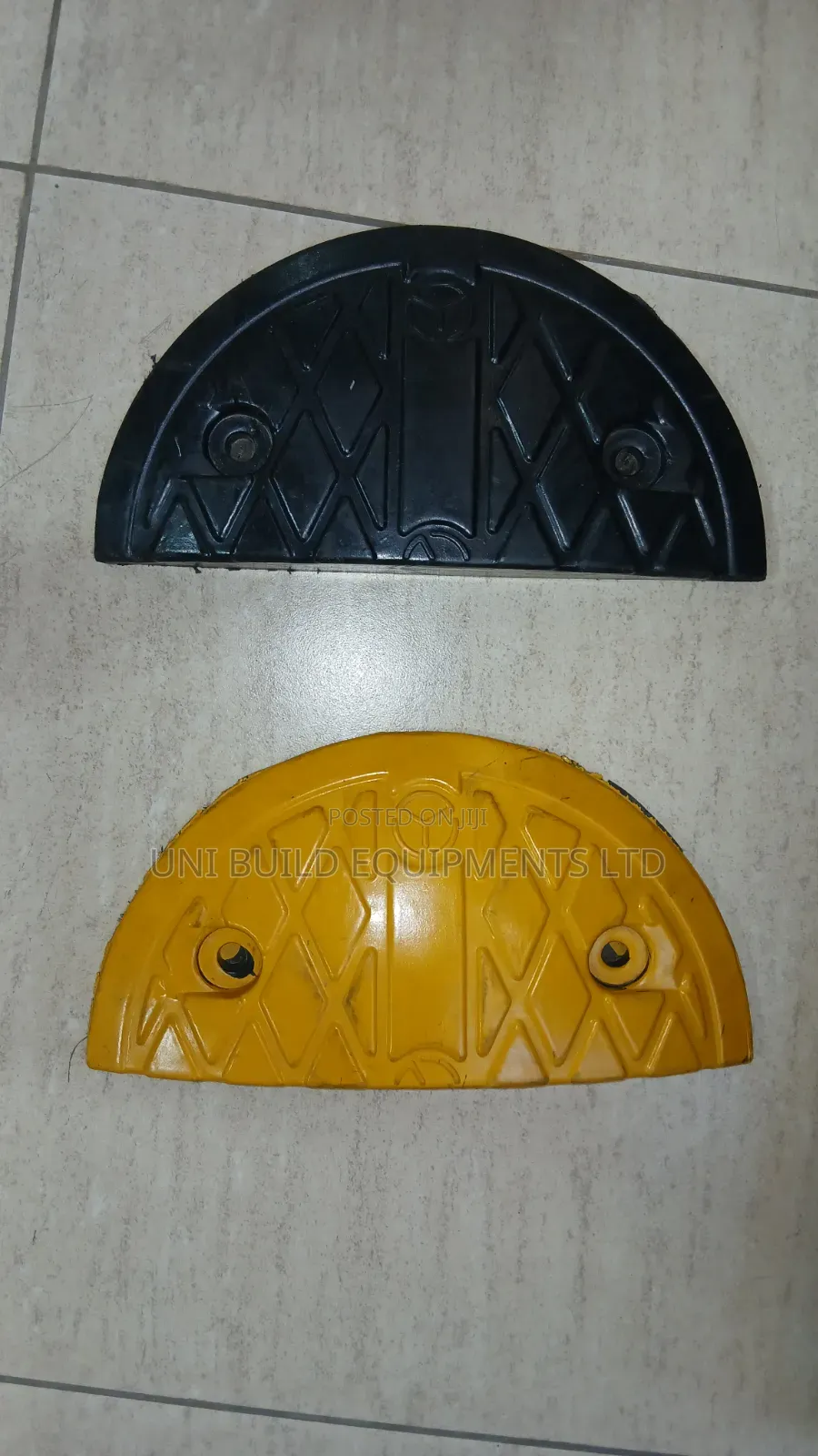 Hump End Cap