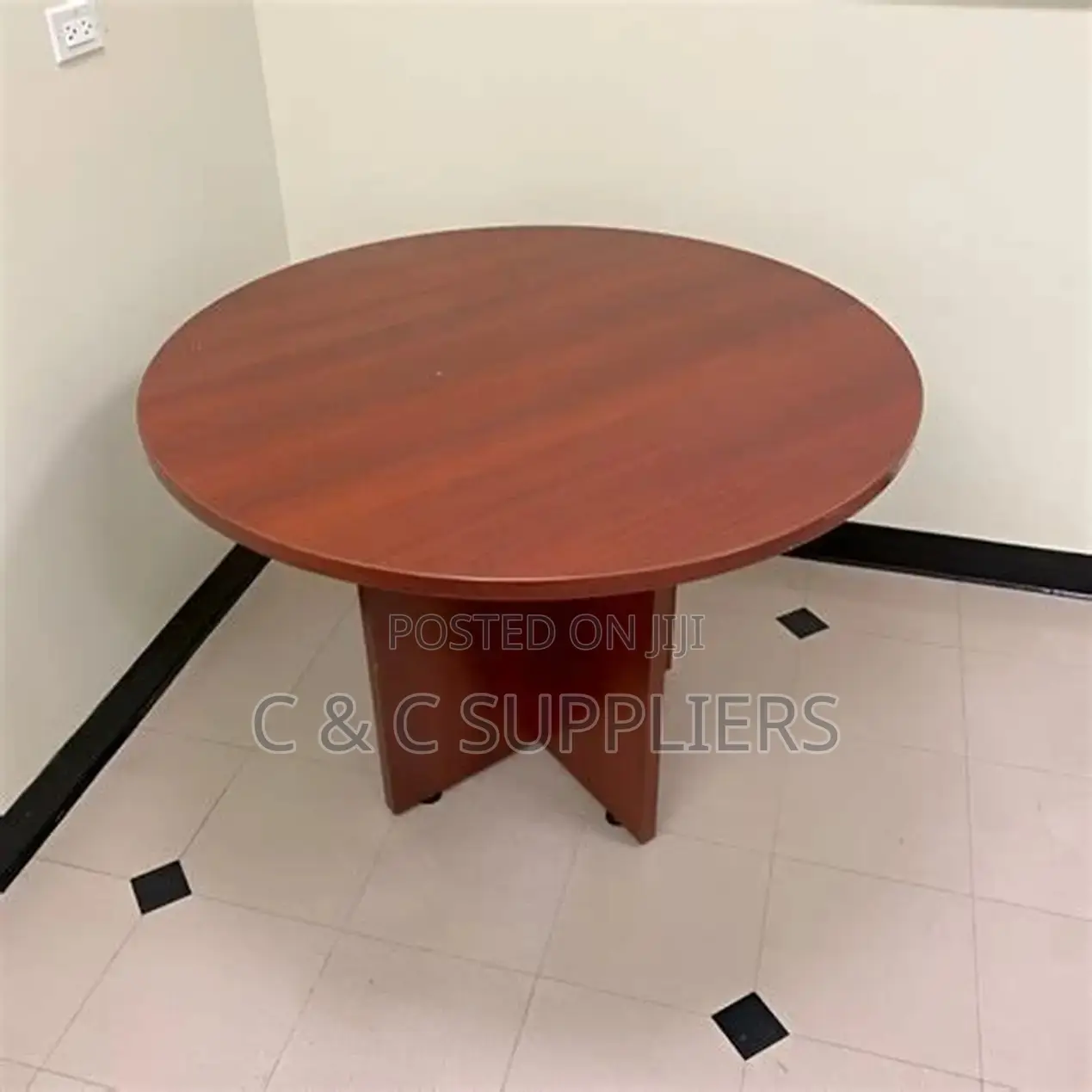 Round 4 Seater Office Meeting Table
