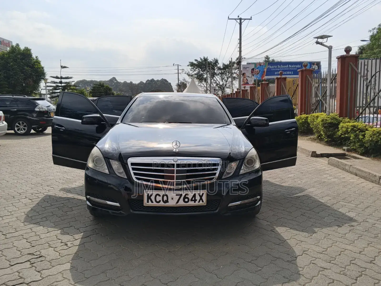 Mercedes-Benz E250 2012 Black