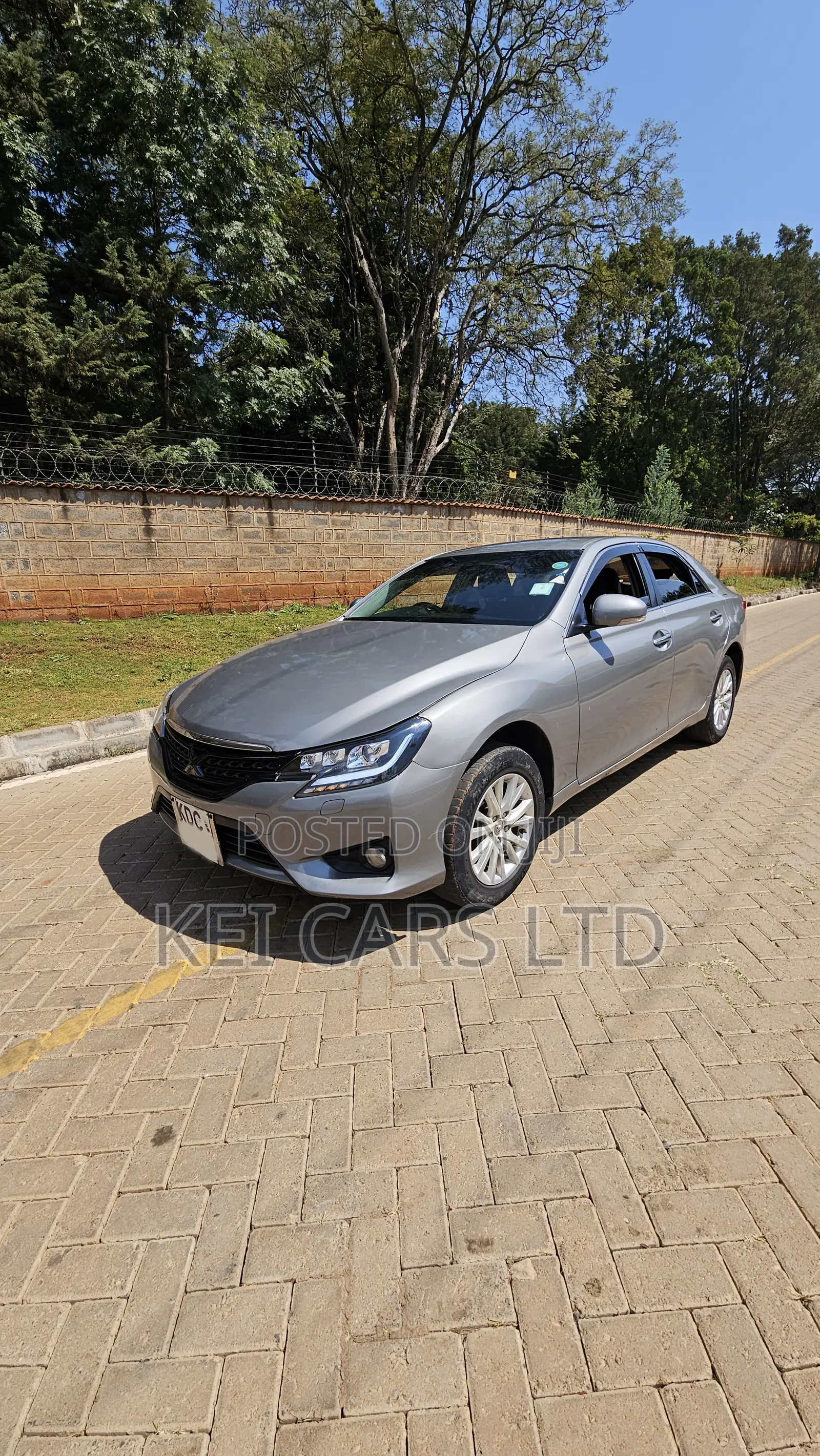 Toyota Mark X 2.5 RWD 2014 Silver