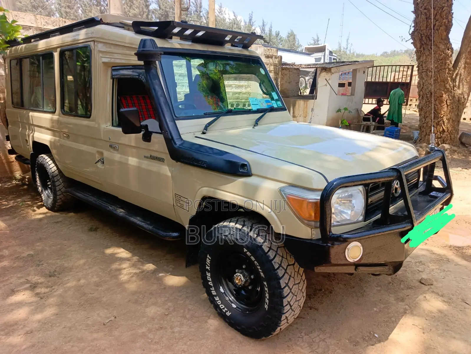 Toyota Land Cruiser 2014 Beige