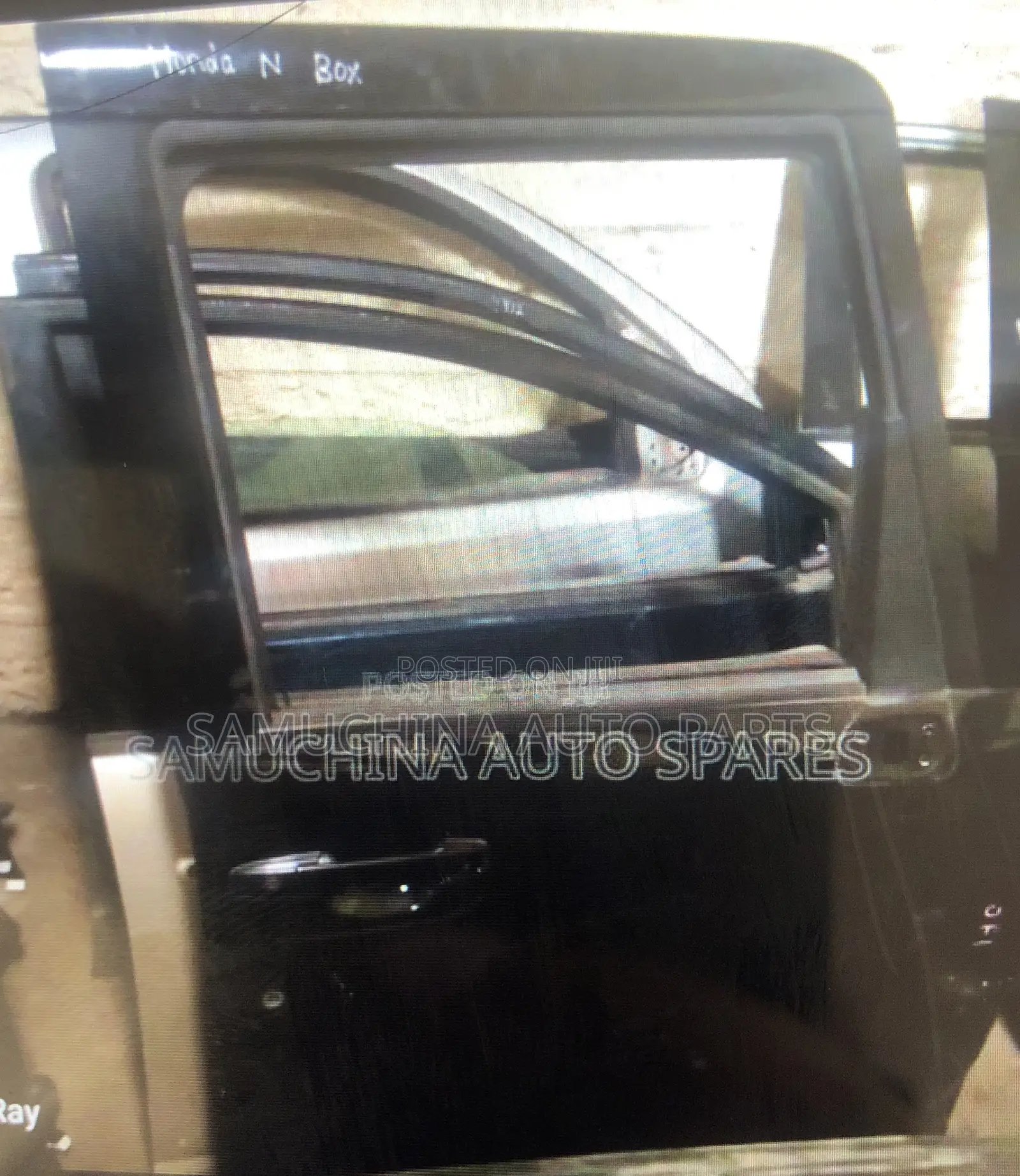 Door Honda Nbox