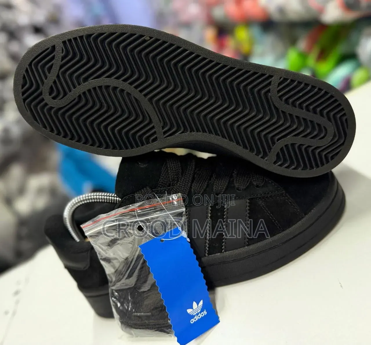 Adidas Campus 00s