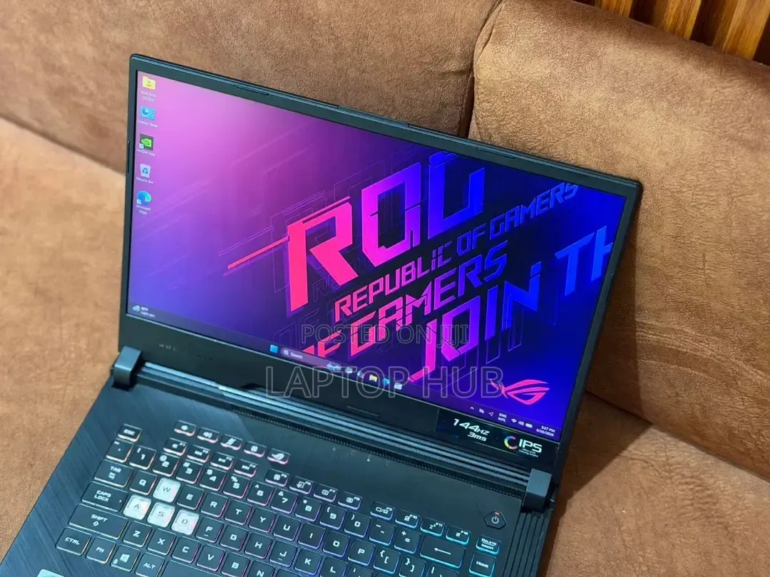 Laptop Asus ROG Strix G15 G512 16GB Intel Core i7 SSD 512GB